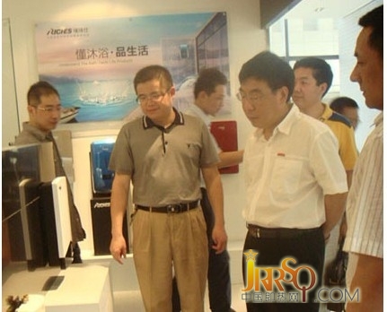 浙江省科技廳領(lǐng)導(dǎo)前往長興調(diào)研省級即熱塊狀經(jīng)濟(jì)