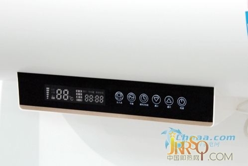 本季主打節(jié)能 萬和熱水器DSCF50-E5