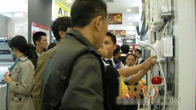即熱商家擺脫節(jié)后綜合癥 應(yīng)善于做服務(wù)文章