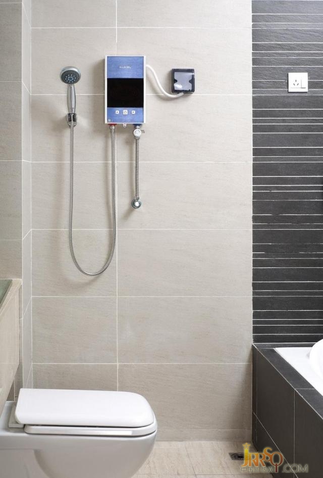 機械控制即熱式電熱水器J10 7500W 報價2900元