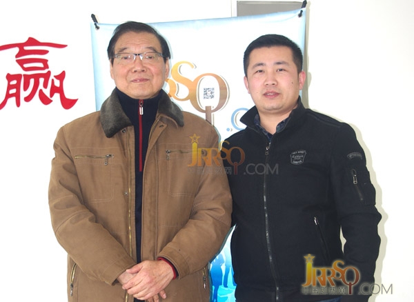 長(zhǎng)興即熱式電熱水器行業(yè)協(xié)會(huì)孫善祥秘書長(zhǎng)和中國(guó)即熱網(wǎng)張總合影留念