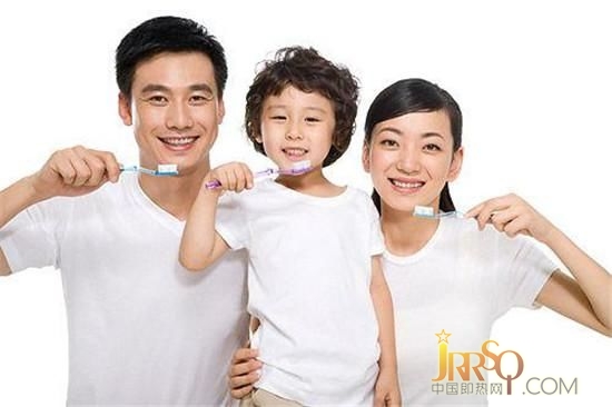 恒潔衛(wèi)浴即熱式智能龍頭為家人準(zhǔn)備每一天的溫暖