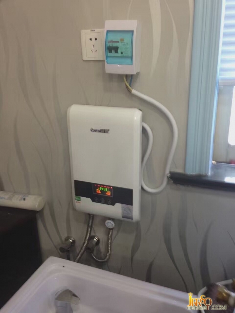 索愛美發(fā)店專用熱水器 從“洗澡神器”到“洗頭神器”