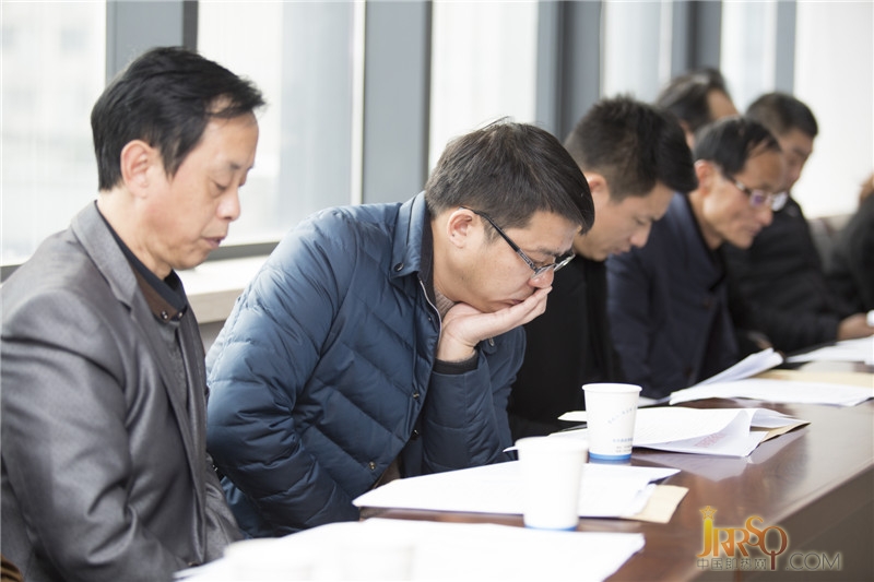 長(zhǎng)興縣即熱式電熱水器行業(yè)協(xié)會(huì)二屆三次全體會(huì)員會(huì)議工作報(bào)告 