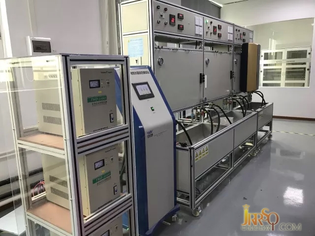 一起走進皮阿諾熱水器實驗中心 見證高品質(zhì)熱水器是如何煉成的