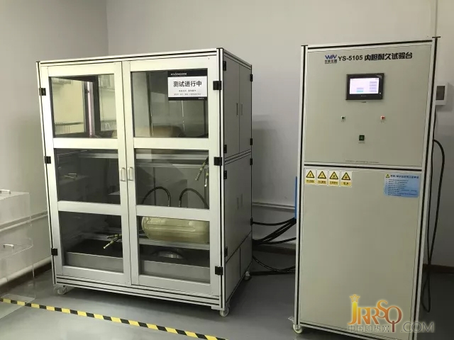一起走進皮阿諾熱水器實驗中心 見證高品質(zhì)熱水器是如何煉成的