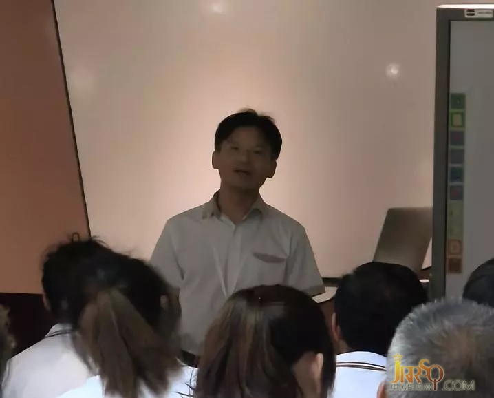  2018年9月13日，“奧特朗首屆精英訓練營”在奧特朗企業(yè)總部召開，在馮董、銷售經(jīng)理易經(jīng)理發(fā)表的致詞中，培訓正式開始。
